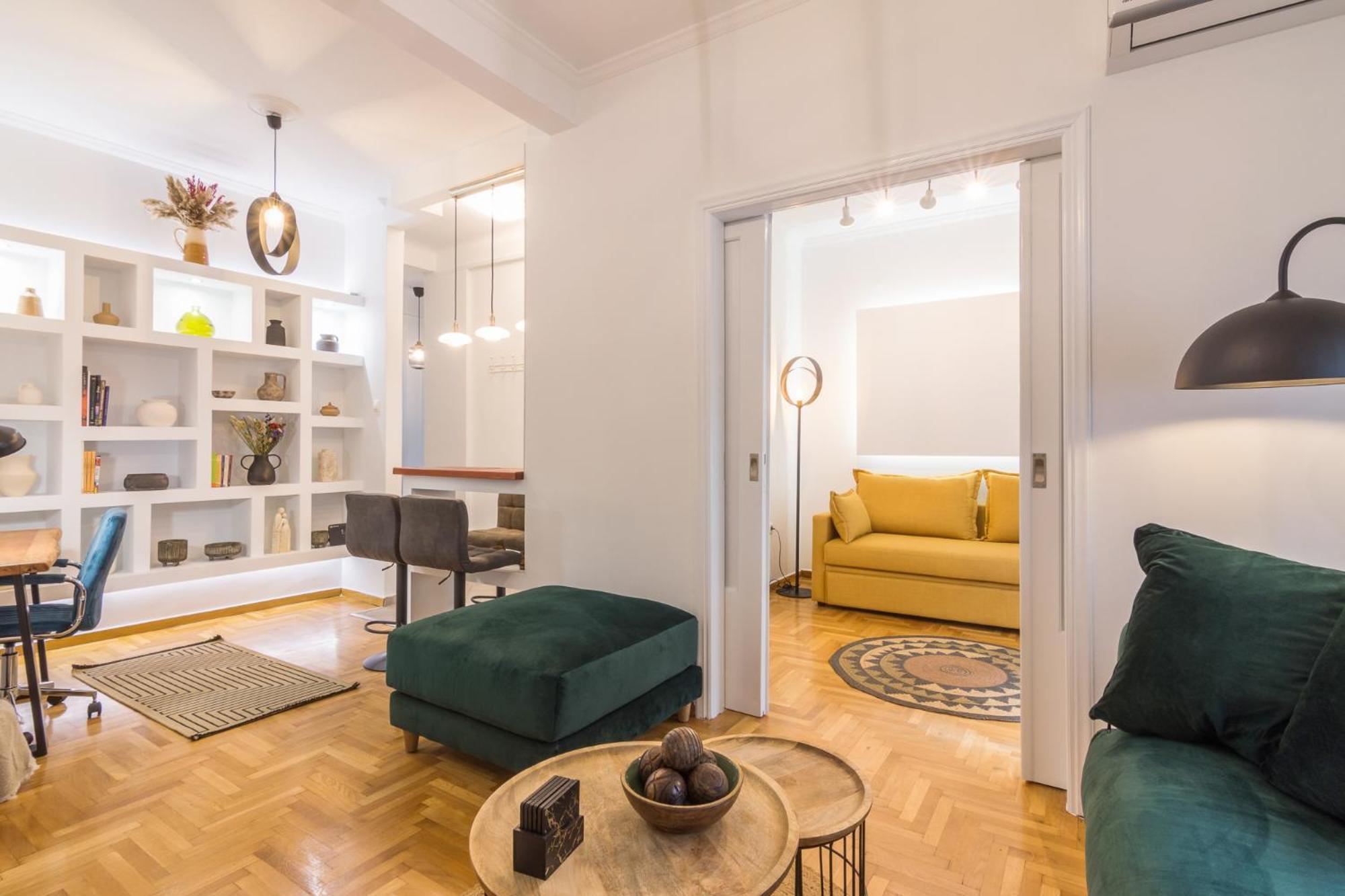 Colourful & Modern Apartamento Atenas
